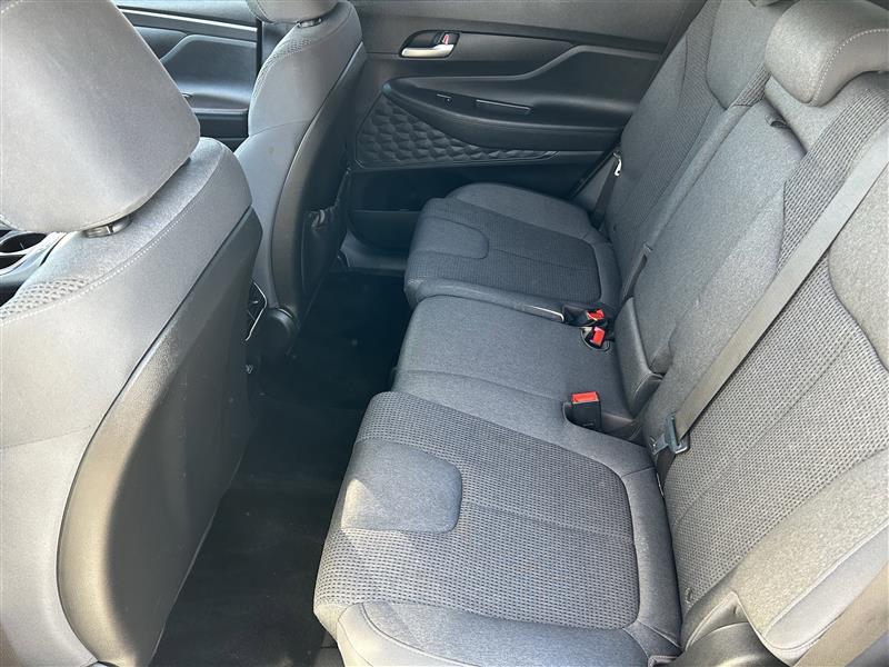 Hyundai Santa Fe SEL 2021