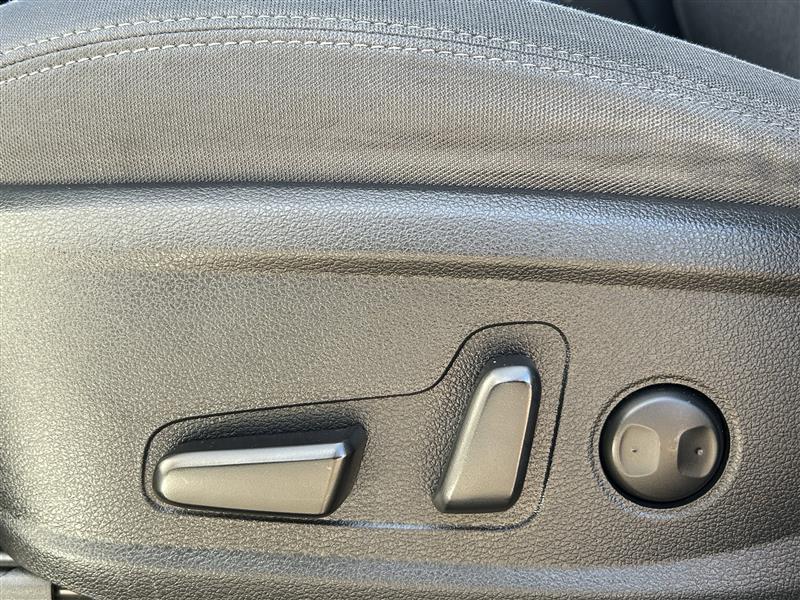 Hyundai Santa Fe SEL 2021