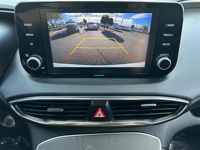 Hyundai Santa Fe SEL 2021