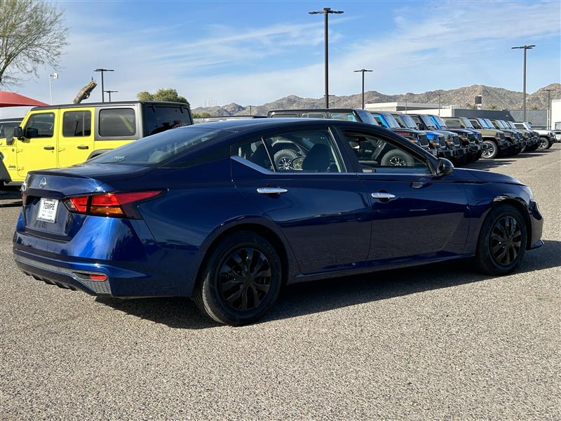 Nissan Altima 2.5 S 2022