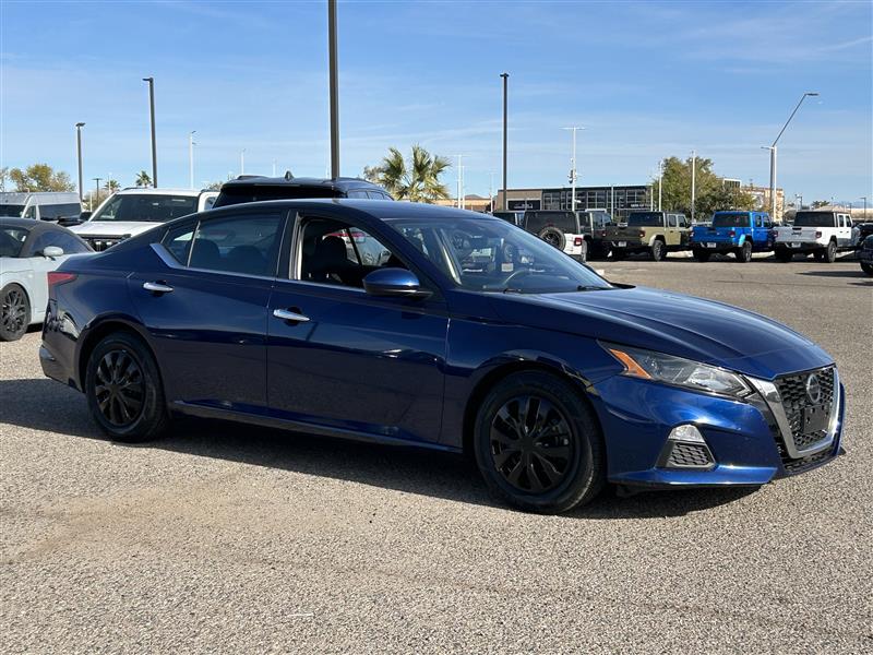 Nissan Altima 2.5 S 2022