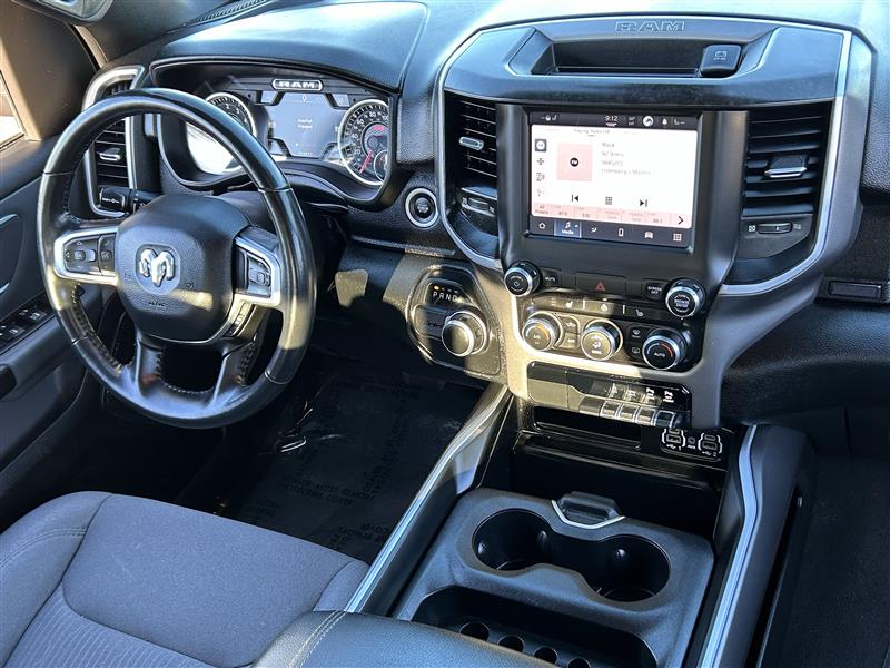 RAM 1500 Big Horn Quad Cab 2WD 2022