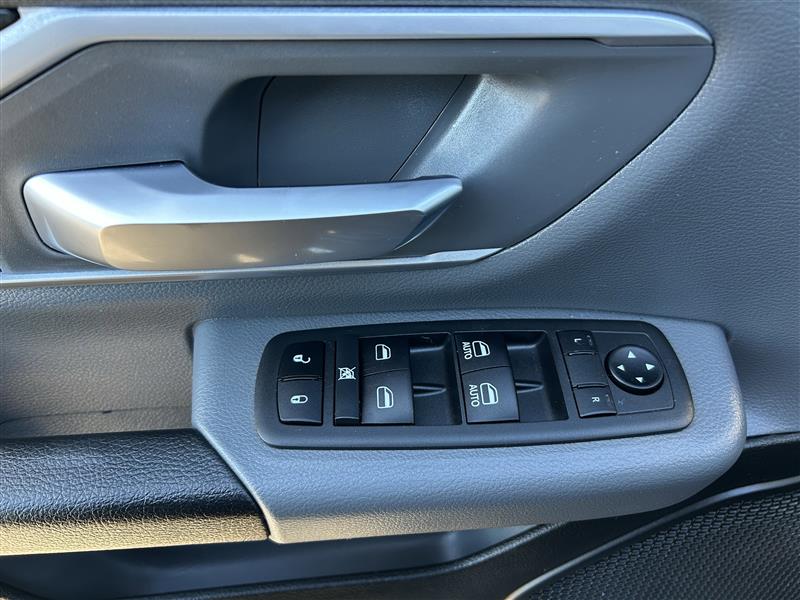 RAM 1500 Big Horn Quad Cab 2WD 2022