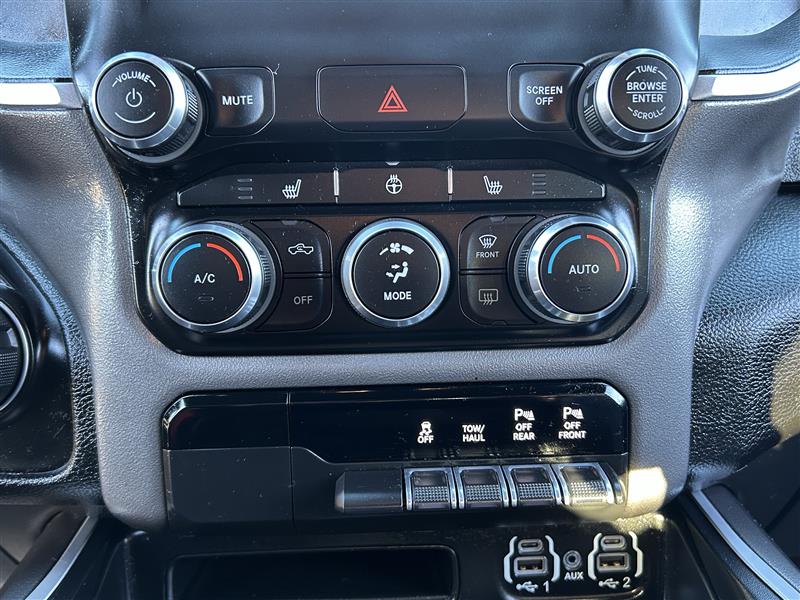 RAM 1500 Big Horn Quad Cab 2WD 2022