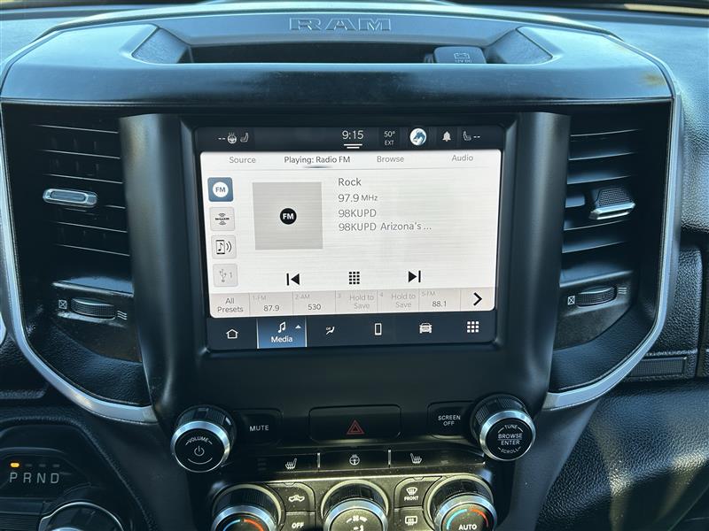 RAM 1500 Big Horn Quad Cab 2WD 2022