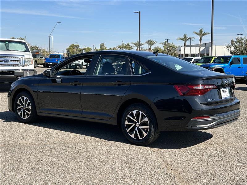 Volkswagen Jetta S 2024