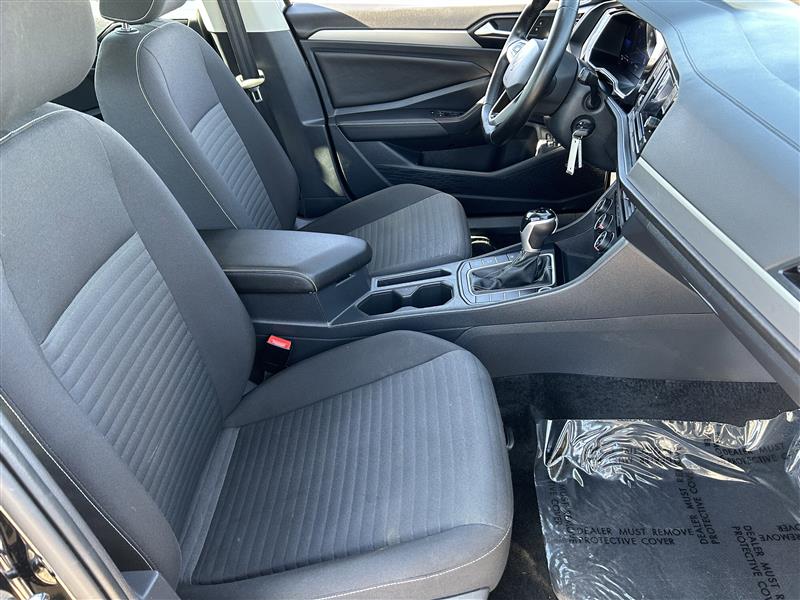 Volkswagen Jetta S 2024