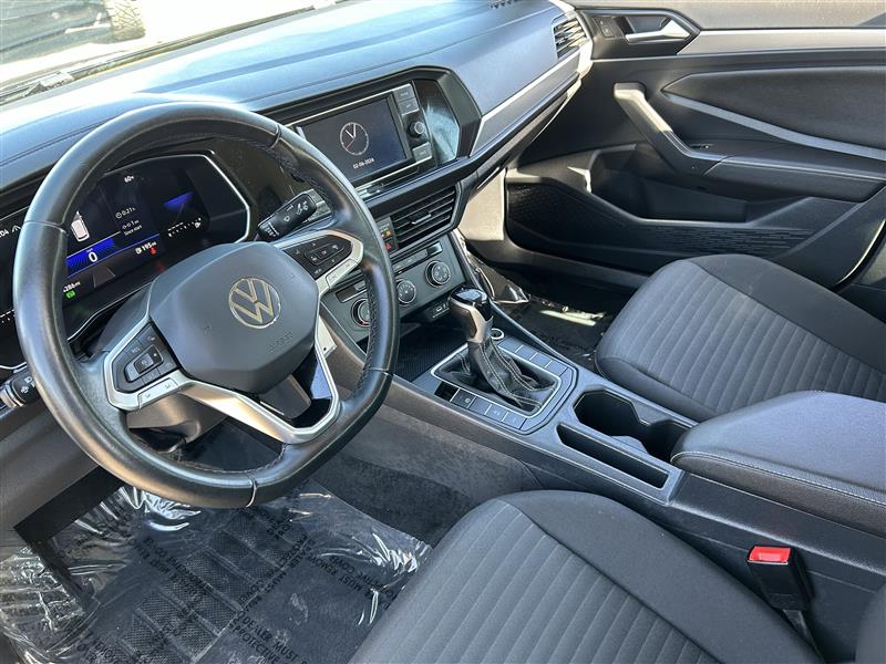 Volkswagen Jetta S 2024