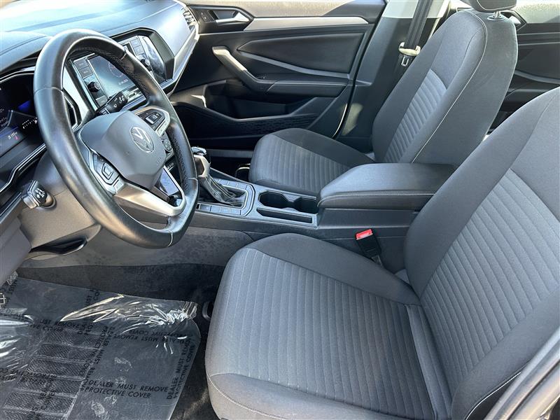 Volkswagen Jetta S 2024