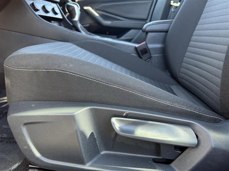 Volkswagen Jetta S 2024