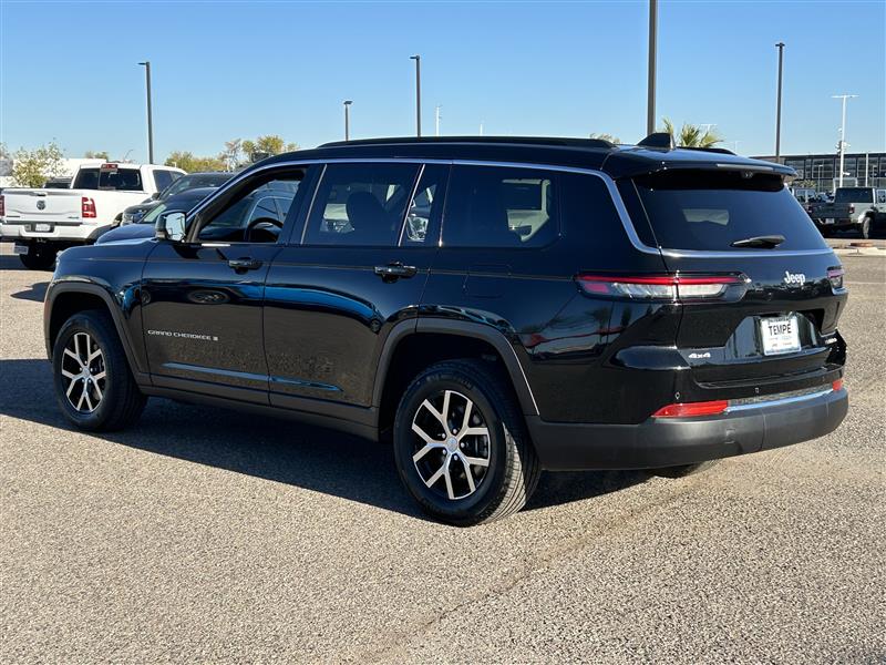 Jeep Grand Cherokee L Limited 4WD 2024