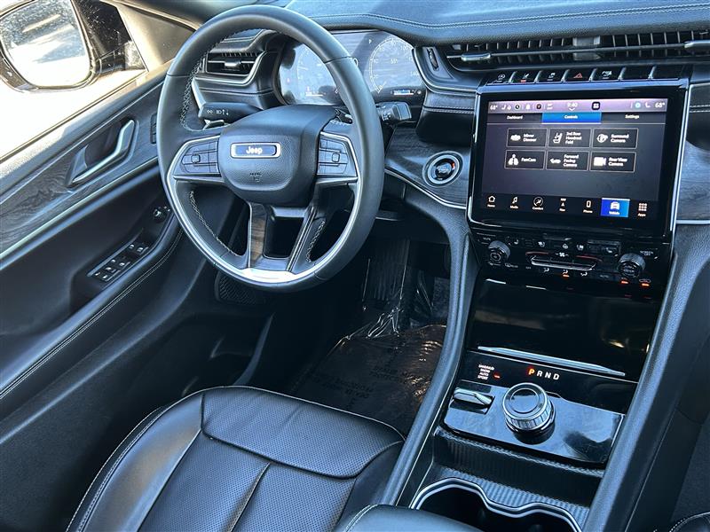 Jeep Grand Cherokee L Limited 4WD 2024