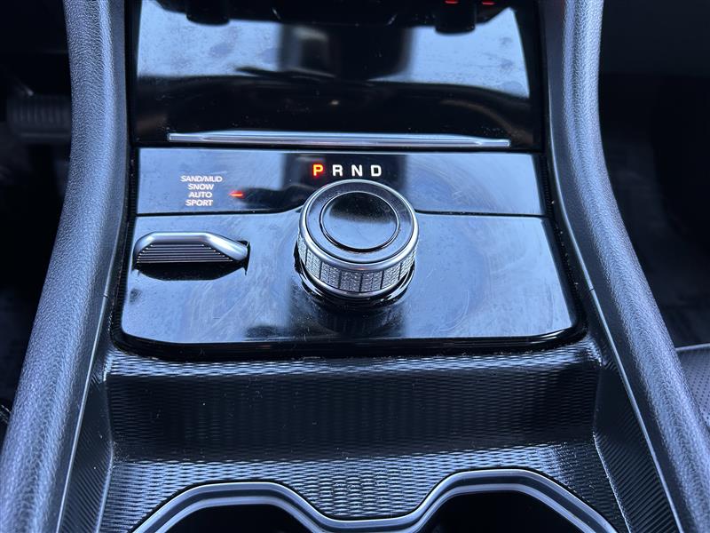 Jeep Grand Cherokee L Limited 4WD 2024