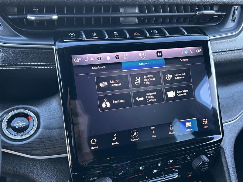 Jeep Grand Cherokee L Limited 4WD 2024