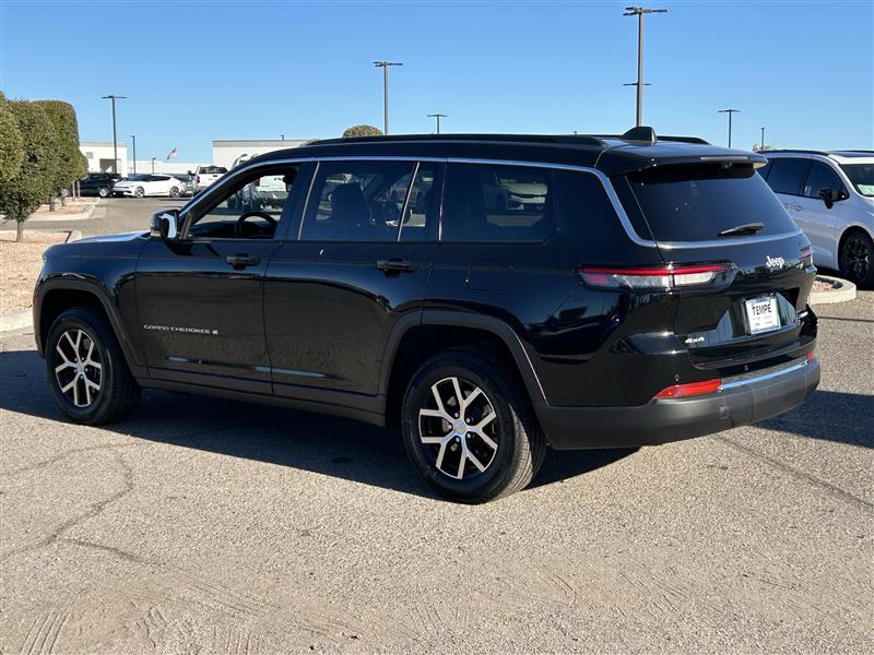 Jeep Grand Cherokee L Limited 4WD 2024