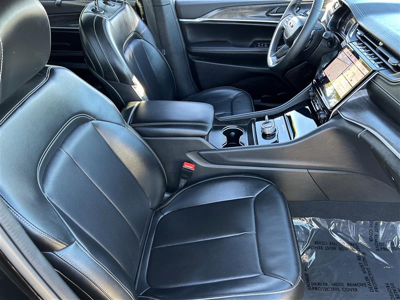 Jeep Grand Cherokee L Limited 4WD 2024