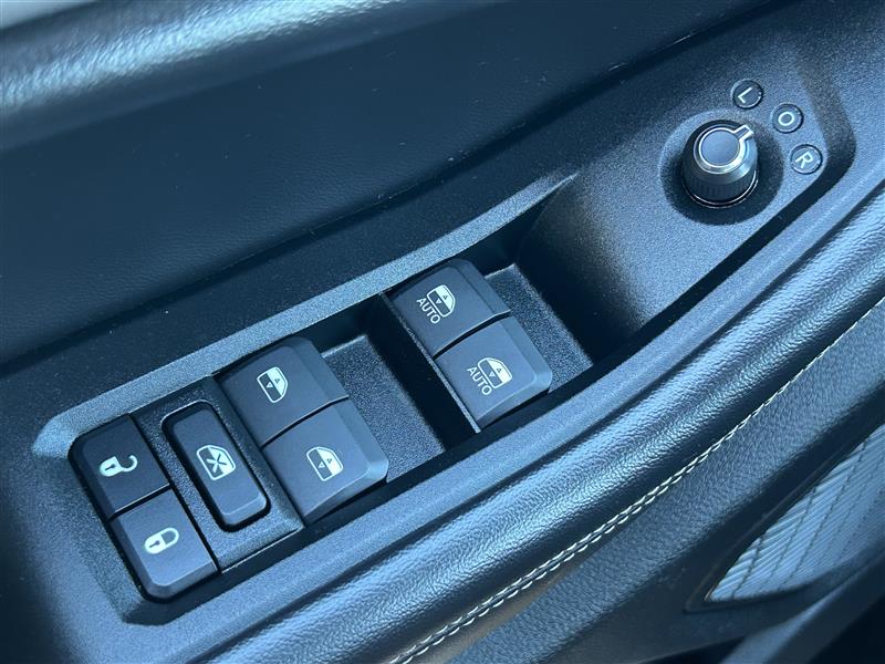 Jeep Grand Cherokee L Limited 4WD 2024