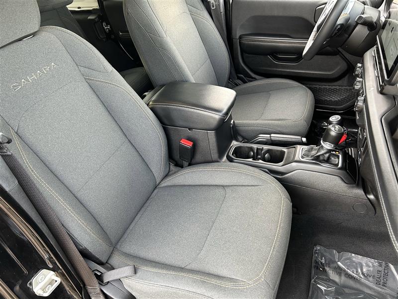 Jeep Wrangler Sahara 2024