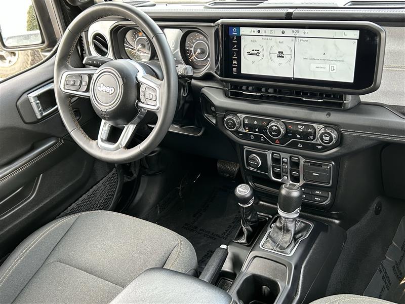 Jeep Wrangler Sahara 2024