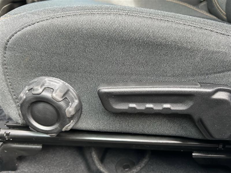 Jeep Wrangler Sahara 2024