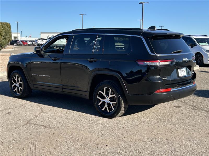 Jeep Grand Cherokee L Limited 4WD 2024
