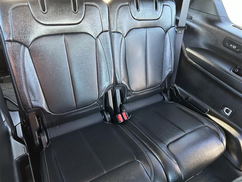 Jeep Grand Cherokee L Limited 4WD 2024