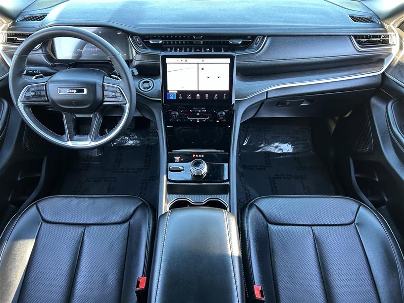 Jeep Grand Cherokee L Limited 4WD 2024