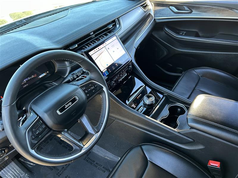 Jeep Grand Cherokee L Limited 4WD 2024