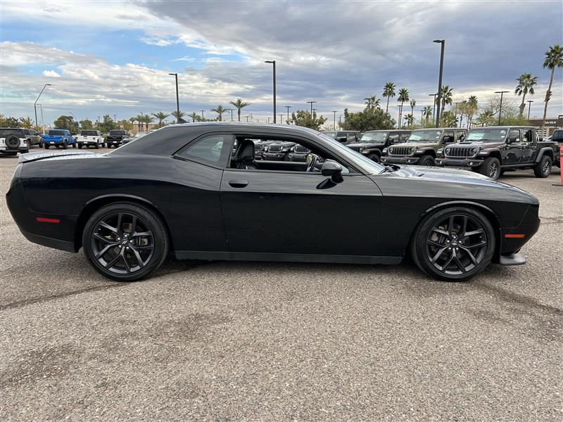 Dodge Challenger GT 2022