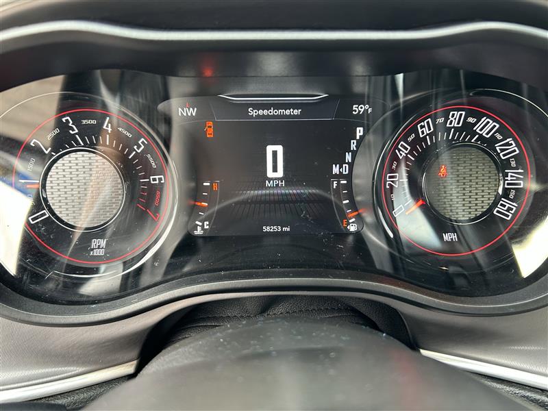 Dodge Challenger GT 2022