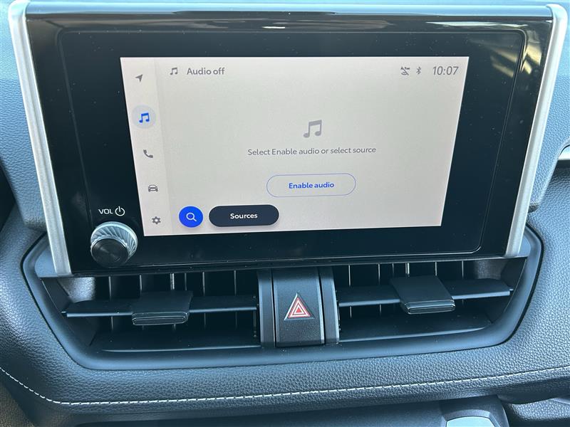 Toyota RAV4 LE AWD 2024