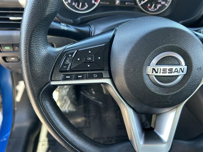 Nissan Sentra SV 2023