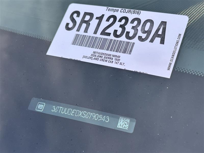 GMC Sierra 1500 SLT Crew Cab 4WD 2025