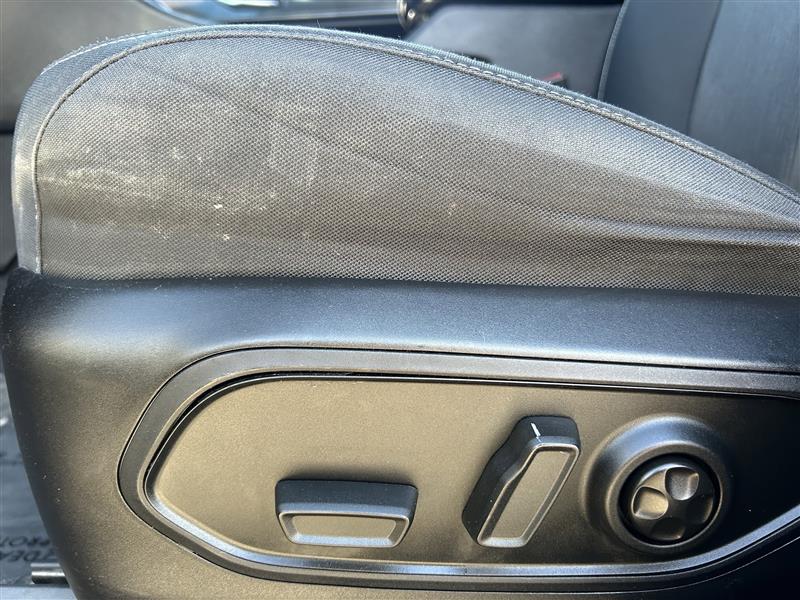 Jeep Grand Cherokee L Laredo 4WD 2023