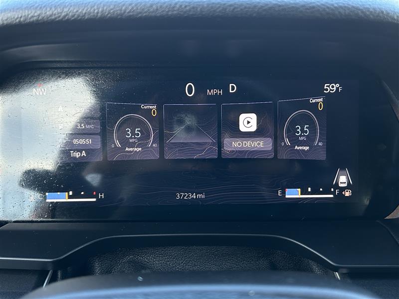 Jeep Grand Cherokee L Laredo 4WD 2023