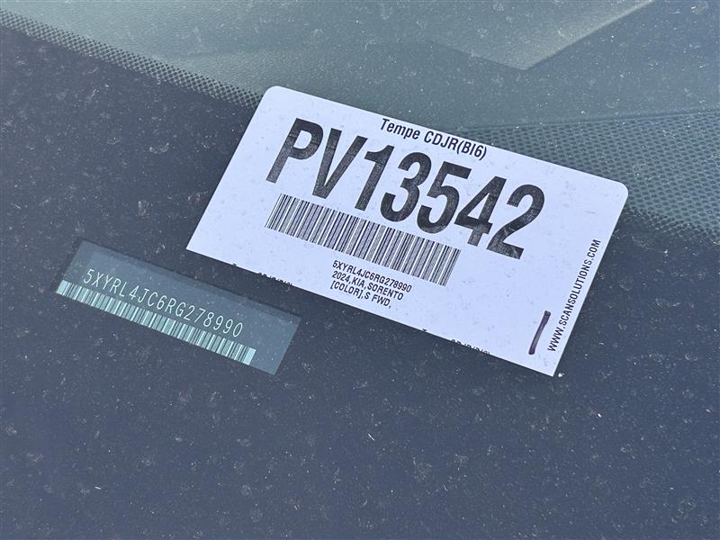 Kia Sorento S 2WD 2024