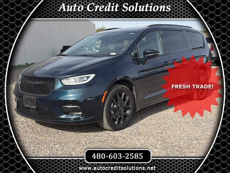 2022 Chrysler Pacifica Touring L AWD