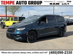 2022 Chrysler Pacifica 