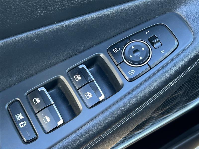 Hyundai Santa Fe SEL 2.0T w/Convenience and Premium Packages 2020