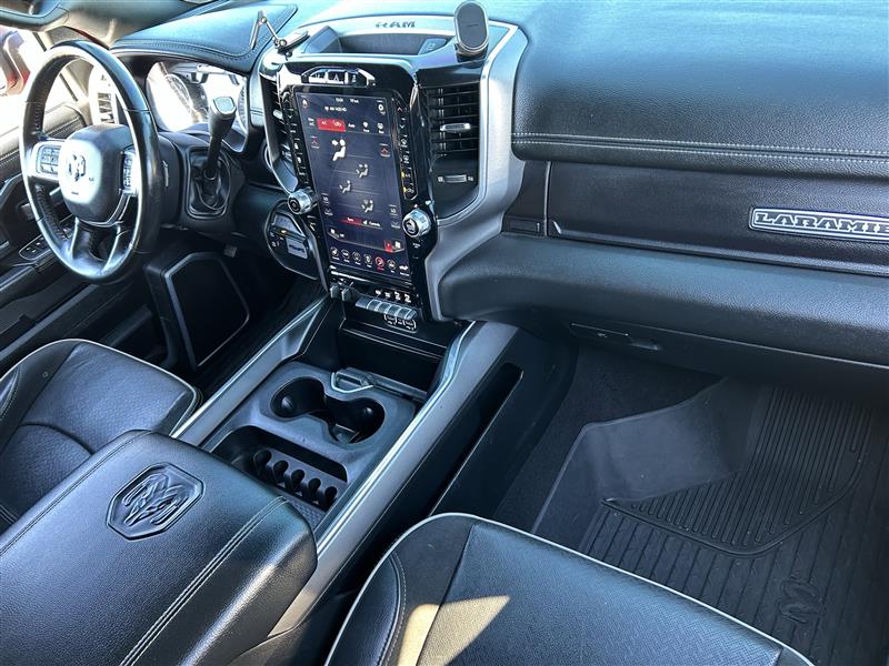 RAM 2500 Laramie Crew Cab SWB 4WD 2021