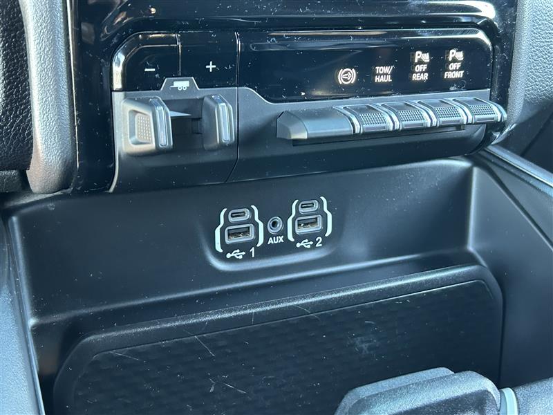 RAM 2500 Laramie Crew Cab SWB 4WD 2021