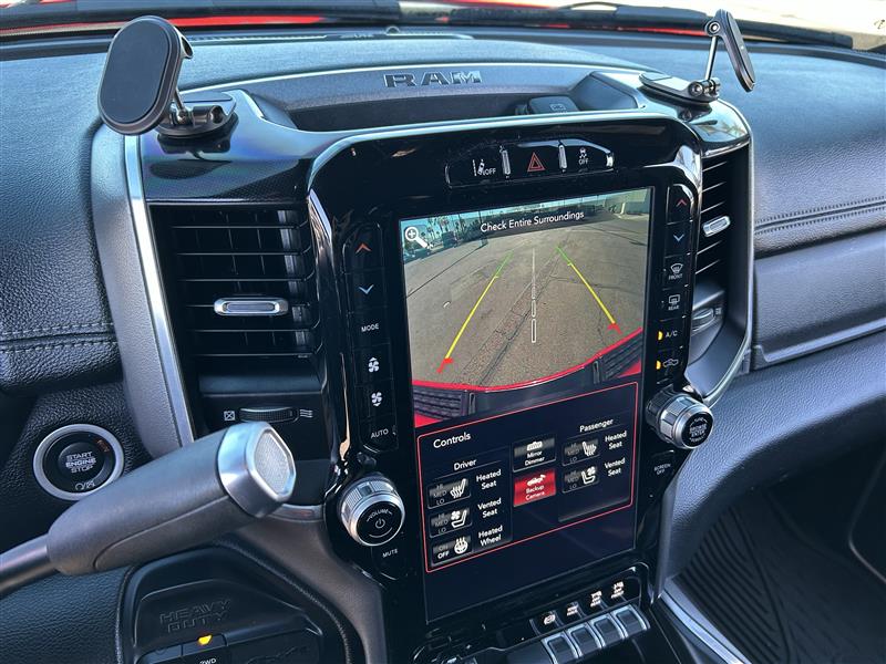 RAM 2500 Laramie Crew Cab SWB 4WD 2021