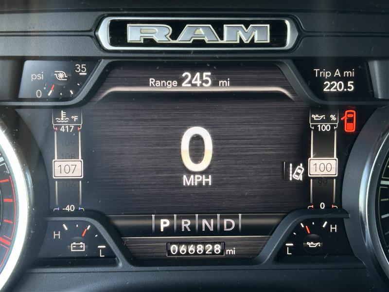 RAM 2500 Laramie Crew Cab SWB 4WD 2021