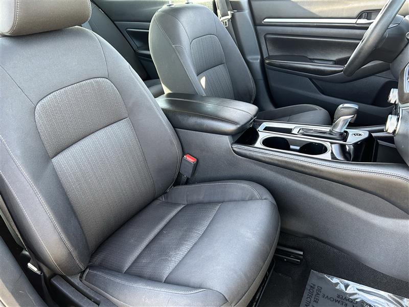 Nissan Altima 2.5 SV 2023