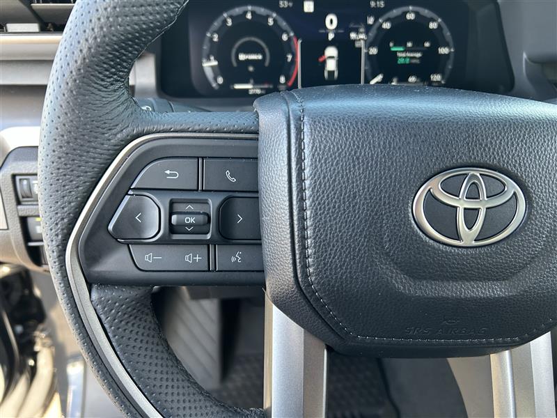 Toyota Tacoma TRD Sport Double Cab 4WD 2025