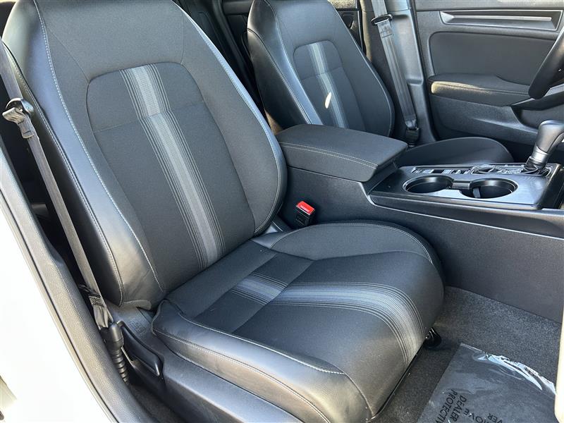 Honda Civic Sport 2025