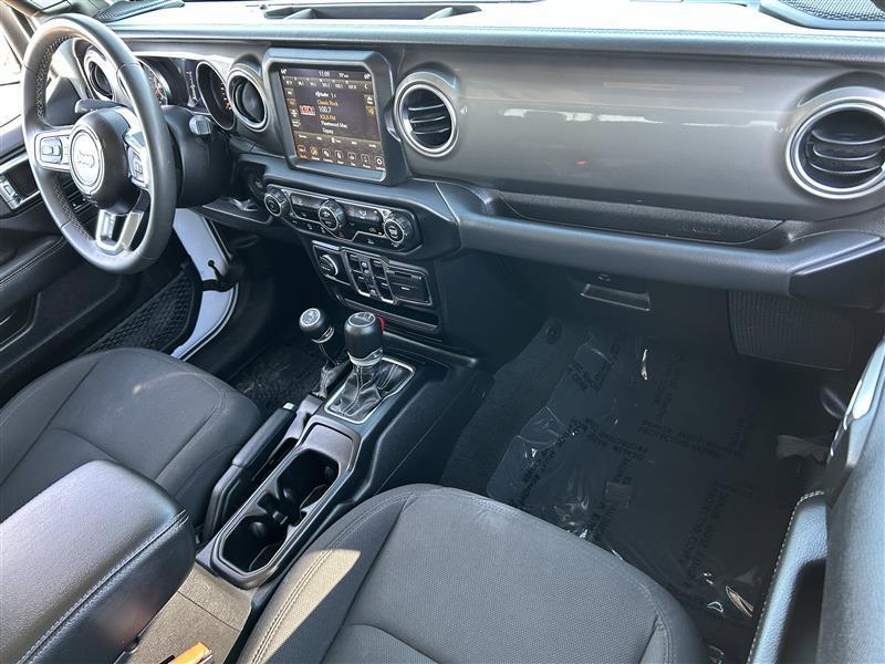 Jeep Gladiator Overland 2023