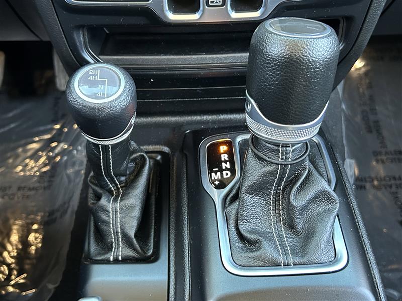 Jeep Gladiator Overland 2023