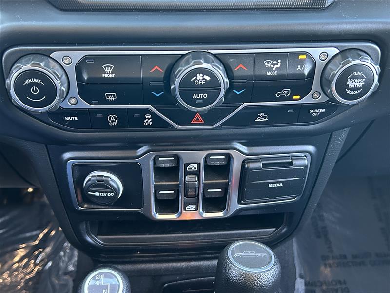 Jeep Gladiator Overland 2023