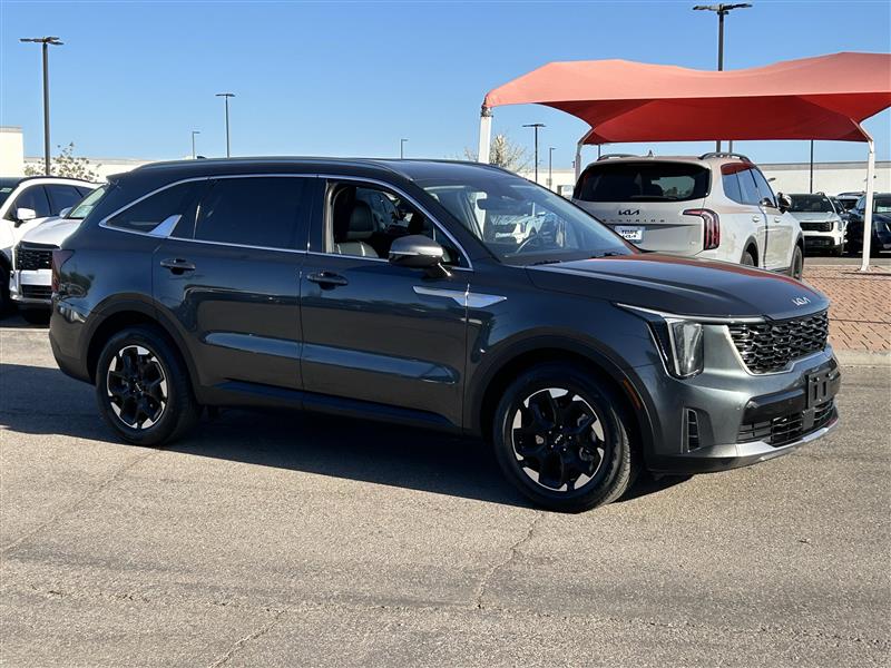 Kia Sorento S 2WD 2024